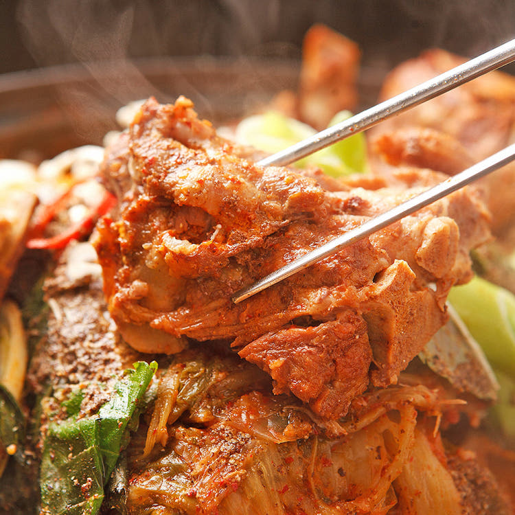 Jumbo Pork Neck Bone Haejangguk